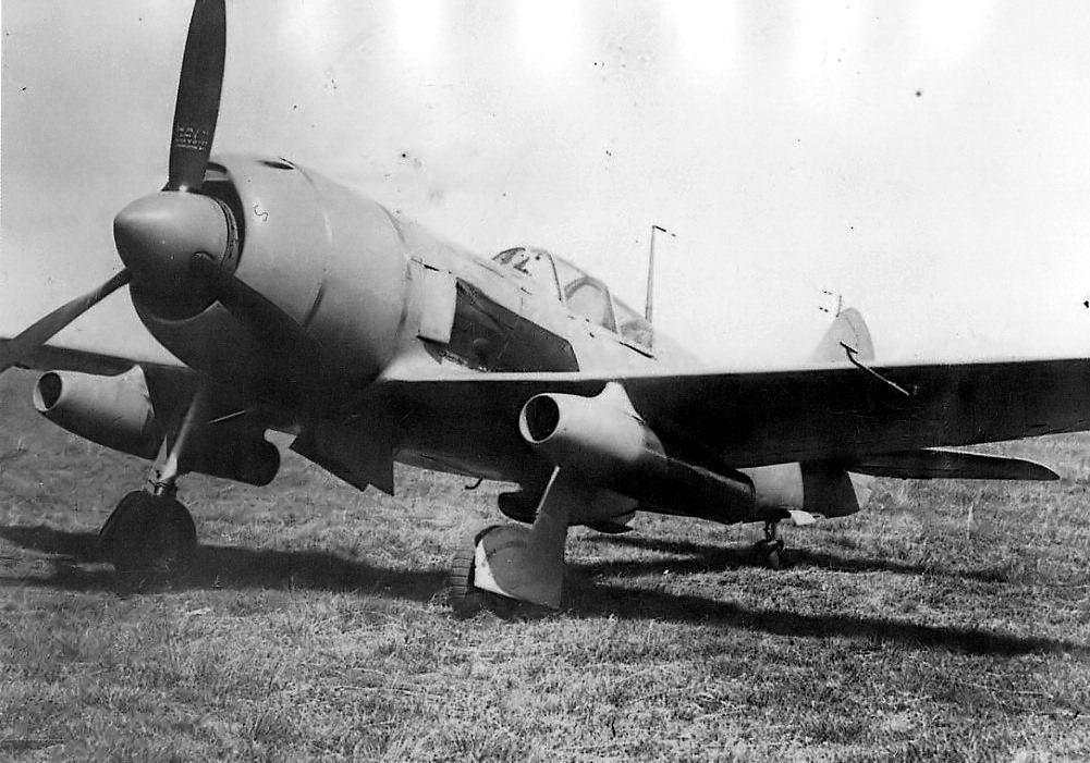 Lavotchkine La-7 126 avec ses deux statoréacteurs Bondariouk PVRD-430